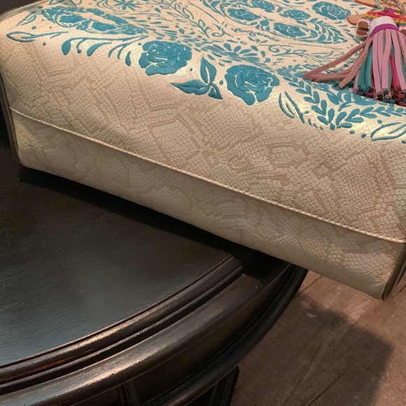 Consuela Bonita Classic Tote - Picture 3 of 7